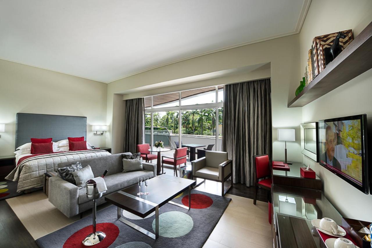 The George Hotel Лагос Экстерьер фото