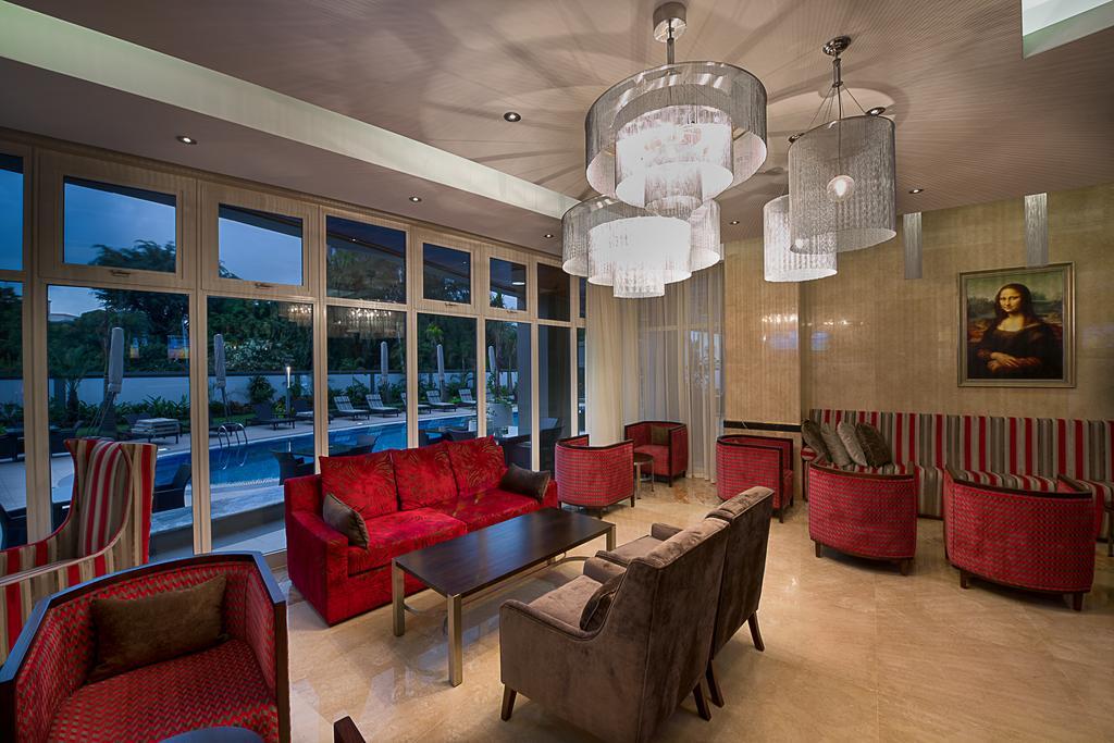 The George Hotel Лагос Экстерьер фото